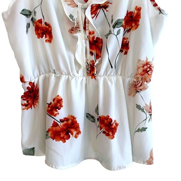 Sienna Sky Floral and Ruffles Top - Picture 3 of 4